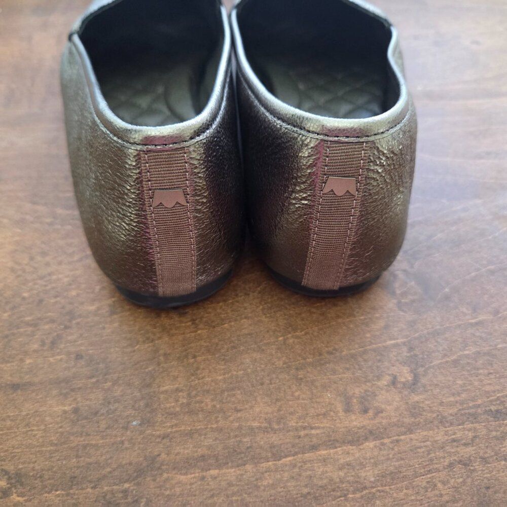 Birdies Pewter Metallic Loafer Flats Womens Size 7 Holiday Driving Shoe Bronze - Picture 5 of 8